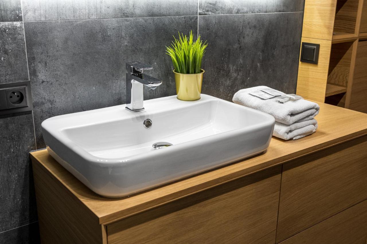 Warsaw Apartments White Экстерьер фото